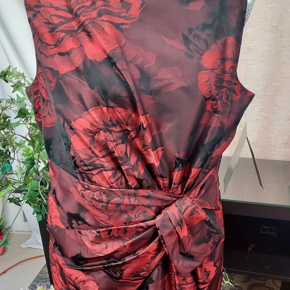 NWT black and red dress size 16 - Picture 2 of 8